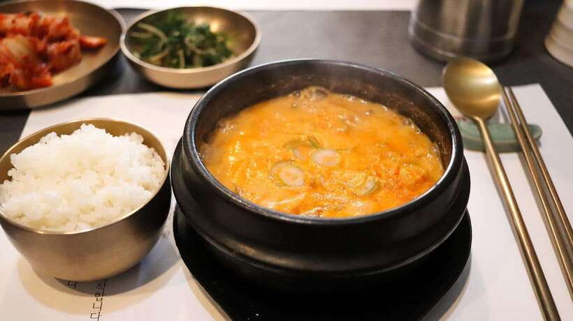 You're Invited to Our Home in Seoul: The Only Cooking Class! - A useful hour beside the Han River